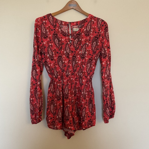 Abercrombie & Fitch Salmon Pink Black Paisley Long Sleeve Romper S Lace Up Y2K - Picture 1 of 12